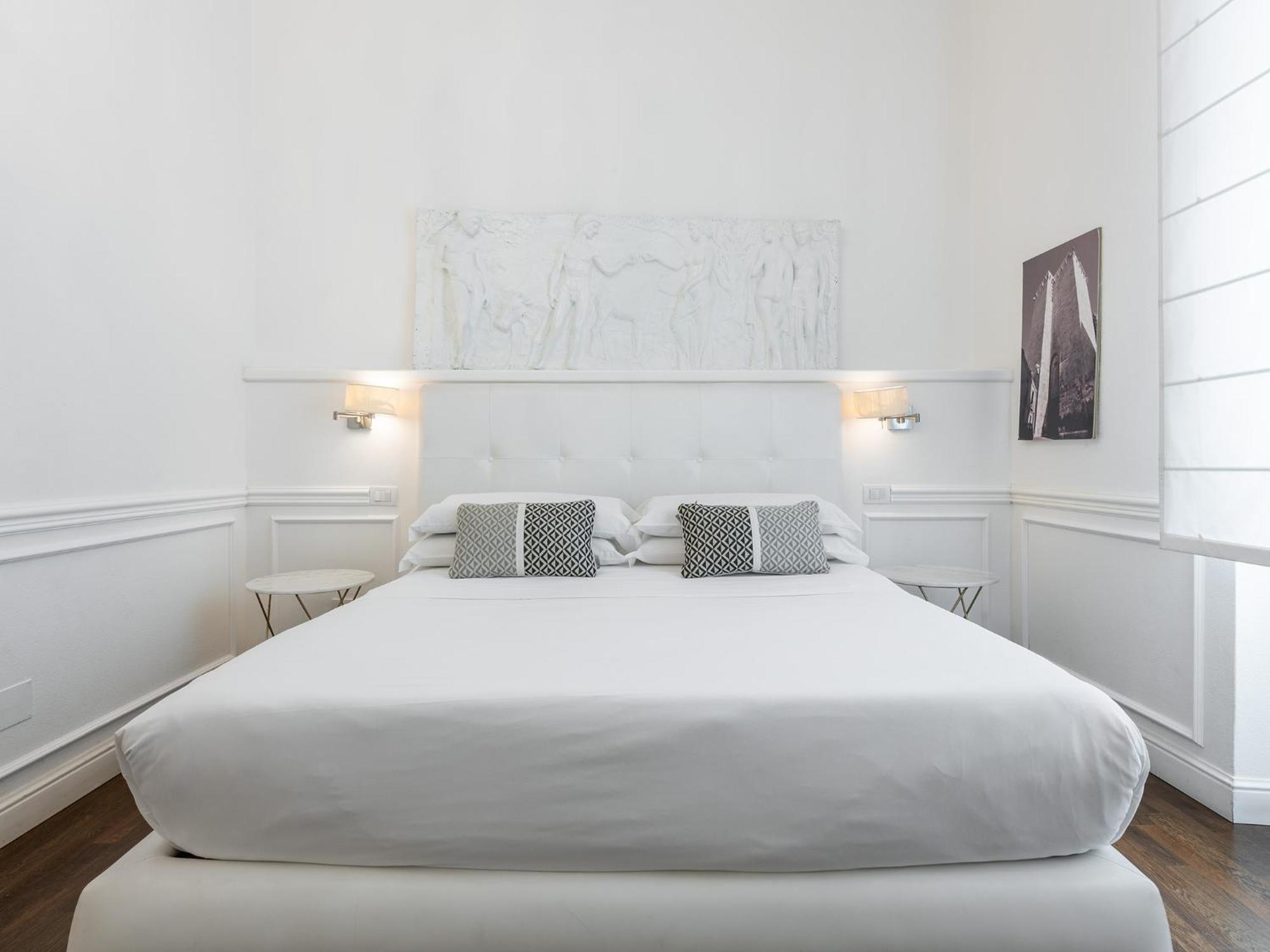 Pley Cagliari Boutique Rooms מראה חיצוני תמונה