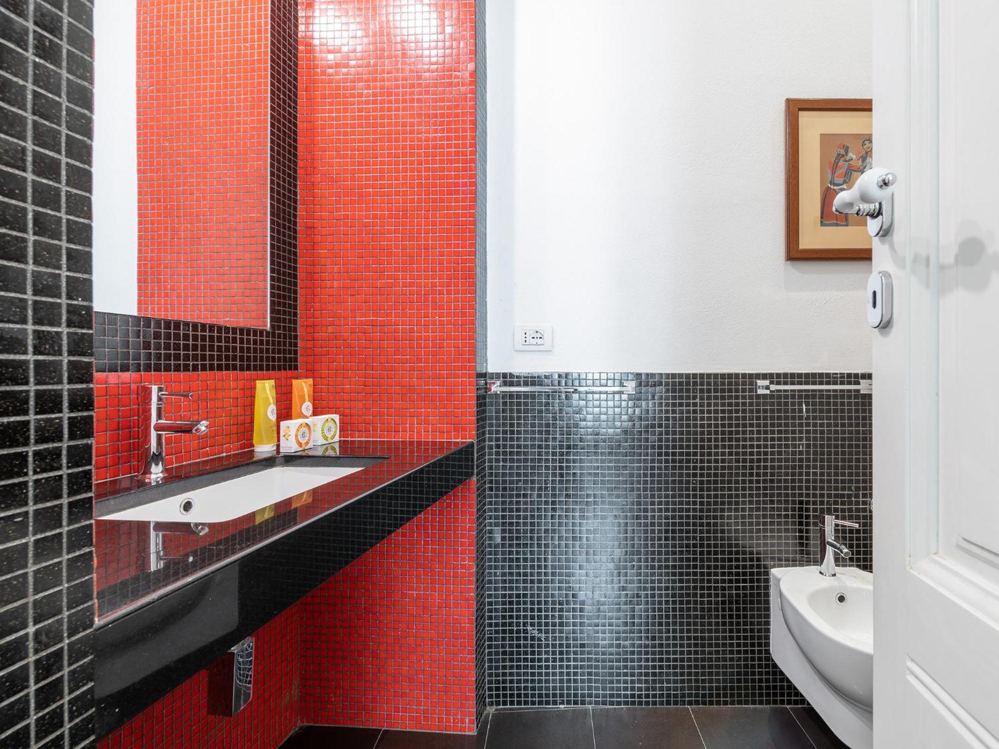 Pley Cagliari Boutique Rooms מראה חיצוני תמונה