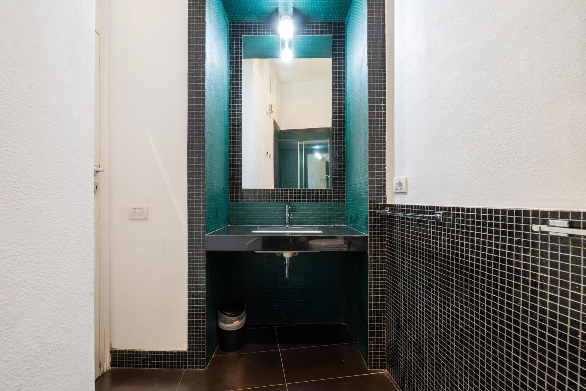 Pley Cagliari Boutique Rooms מראה חיצוני תמונה