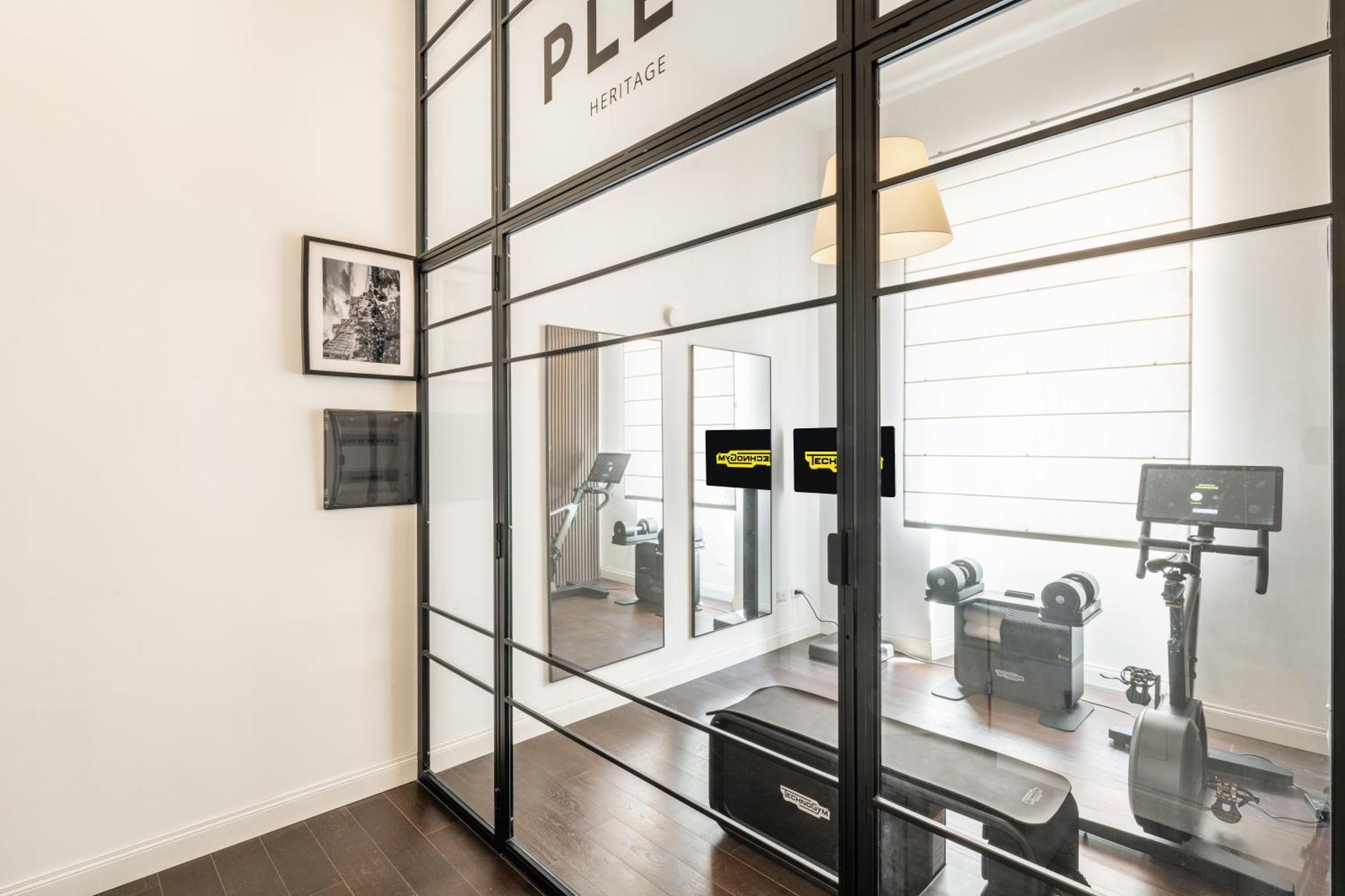 Pley Cagliari Boutique Rooms מראה חיצוני תמונה